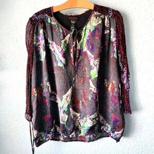 Custo Barcelona 100% silk boho freestyle blouse